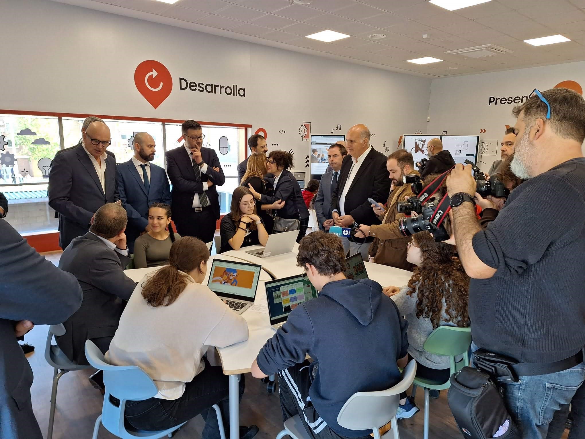 Inauguración del Aula del Futuro C-LM